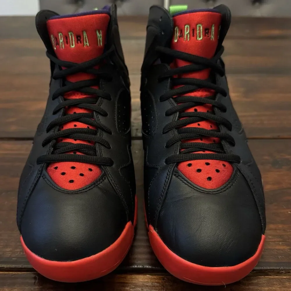 Air Jordan 7 Retro Marvin the Martian Shoes